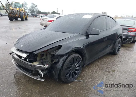 2024 Tesla Model Y Performance Dual Motor All-Wheel Drive из США, поврежденный, VIN 7SAYGDEF3RF078227